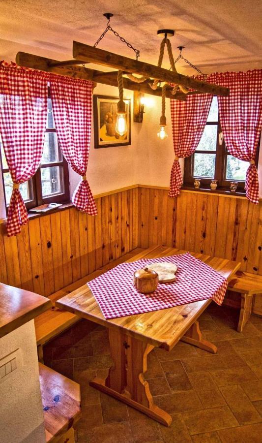 Holiday Home In Otocec Kranjska Krain 42903 Extérieur photo